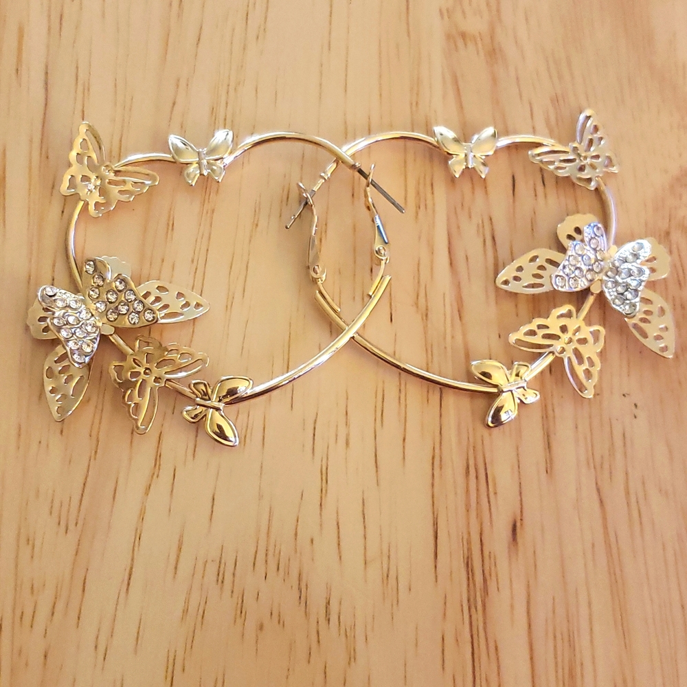 New Heart shaped Butterfly Hoops